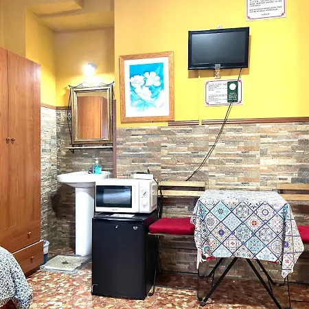 Los Faroles Gæstehus *