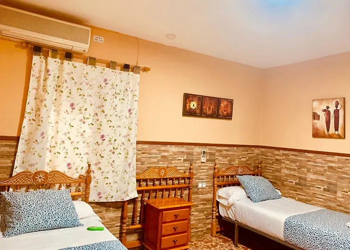 Гостевой дом Los Faroles Фуэнхирола