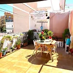 Los Faroles بيت ضيافة فوينخيرولا
