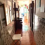 Los Faroles بيت ضيافة فوينخيرولا