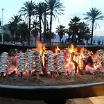 بيت ضيافة Los Faroles فوينخيرولا