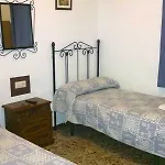 Los Faroles بيت ضيافة *