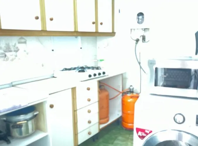 Πανσιόν Los Faroles Fuengirola