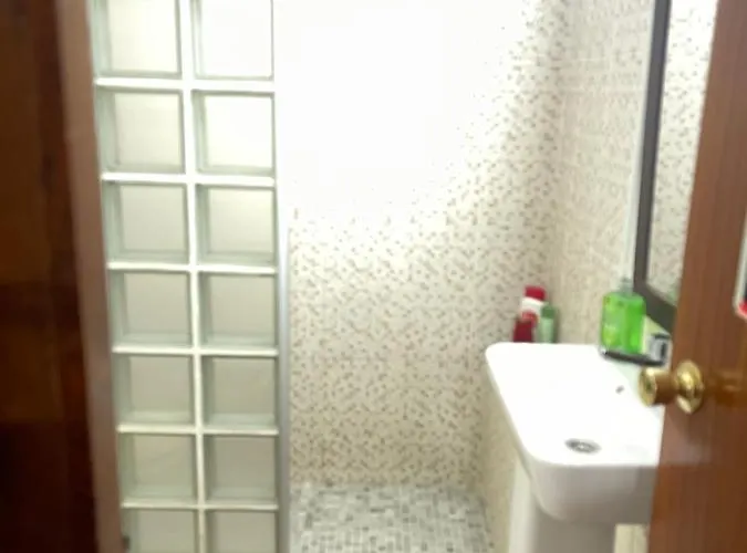 ゲストハウス Los Faroles