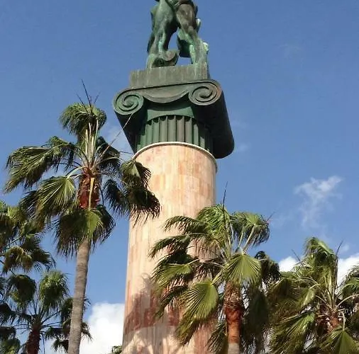 Los Faroles Πανσιόν Fuengirola