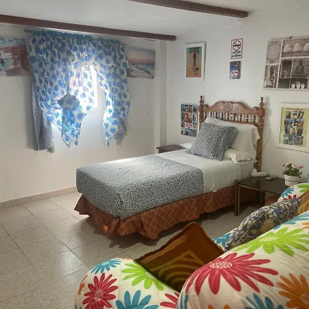 Pensjonat Los Faroles Fuengirola