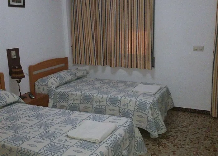 Los Faroles Penzion *