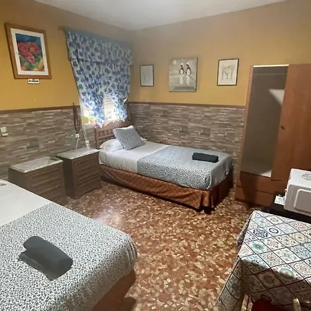 Pensjonat Los Faroles *